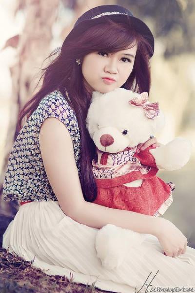 Girl DP With Teddy Bear